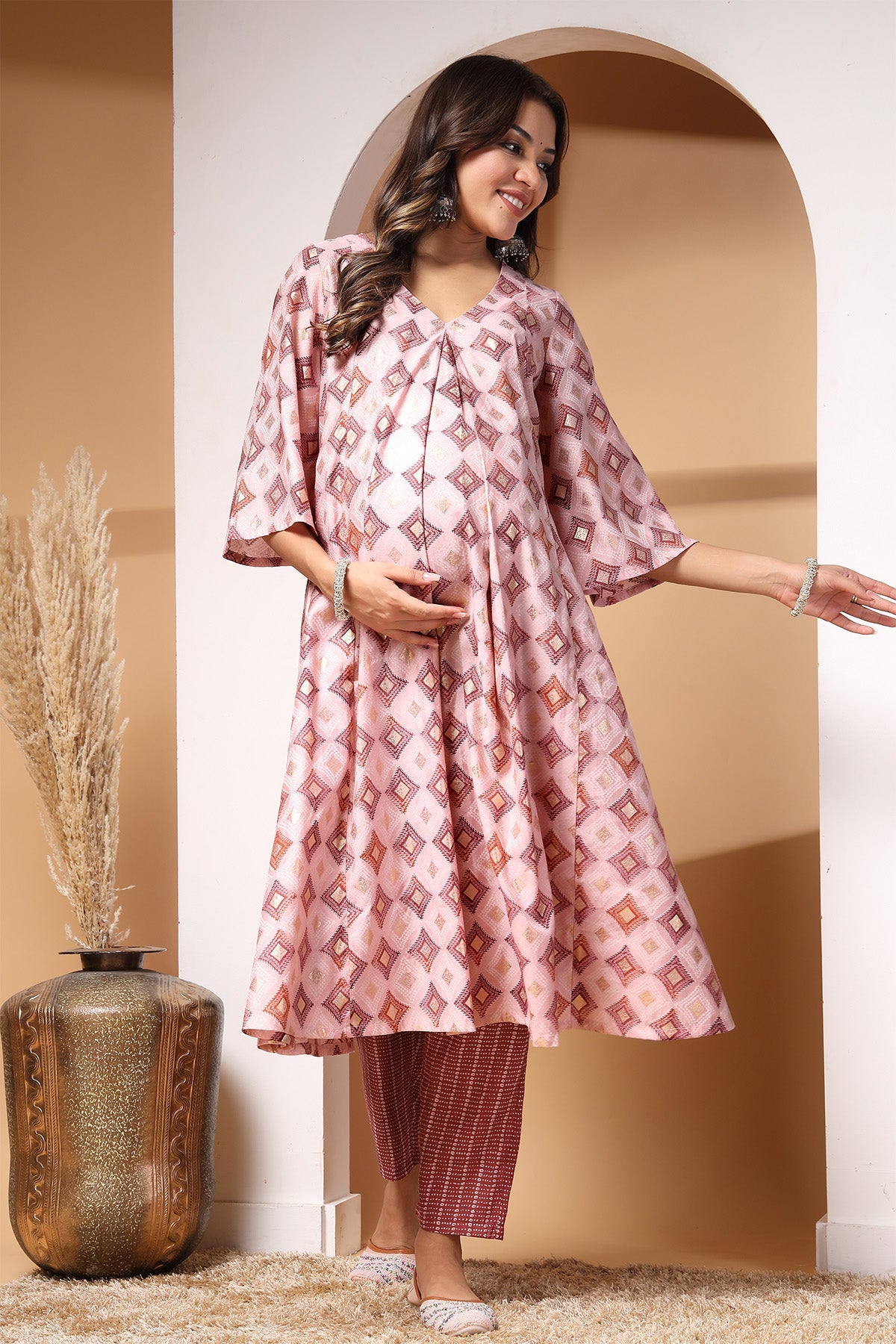 https://houseofzelena.com/products/pink-maroon-gold-foil-print-zipless-feeding-kurta-pant-set